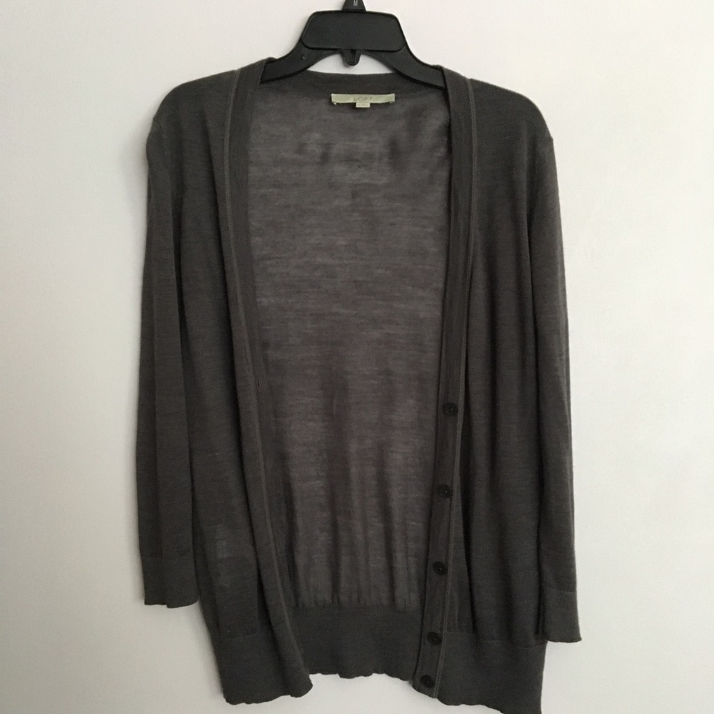 Cute grey cardigan for chilly nights!